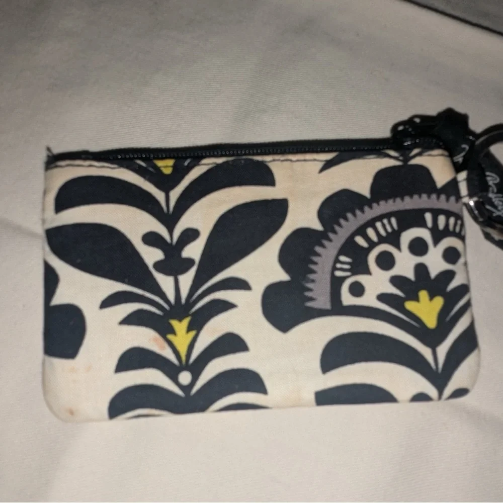 Vera Bradley Keychain Zip ID - Picture 2 of 2
